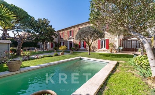 House in Arènes, Nimes, France 1