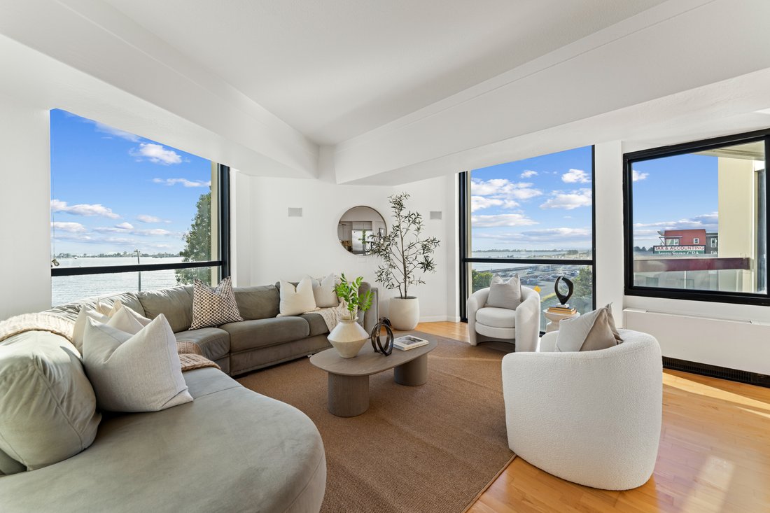 Condo in Oakland, California, United States 4 - 18411831