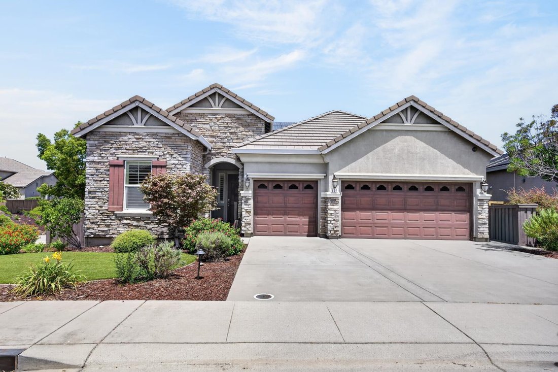 House in Folsom, California, United States 1 - 18416530