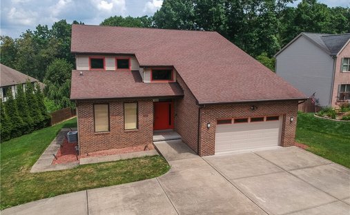 House in Hampton Township, Pennsylvania, United States 1