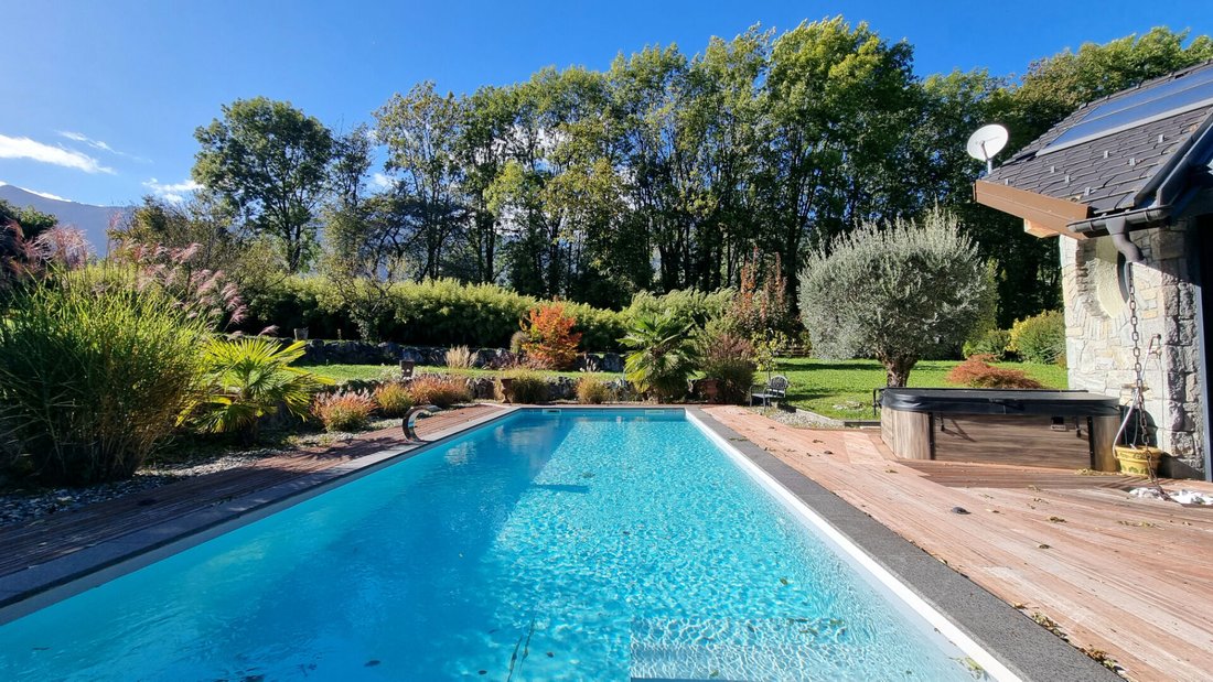 Villa in Verrens-Arvey, Auvergne-Rhône-Alpes, France 4 - 18405668