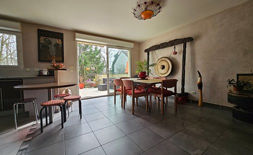 Villa in Le Bois du Luat, Eaubonne, France 1
