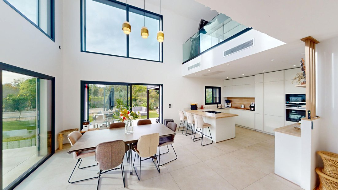 Villa in La Motte, Provence-Alpes-Côte d'Azur, France 2 - 18405486