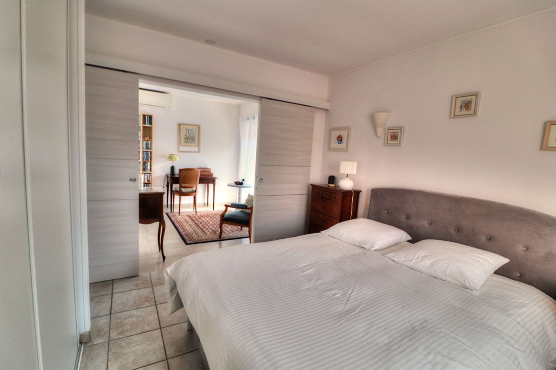 Villa in Les Garrigues, Castries, France 5 - 18405665