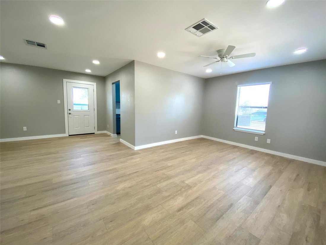 House in Austin, Texas, United States 5 - 18414799