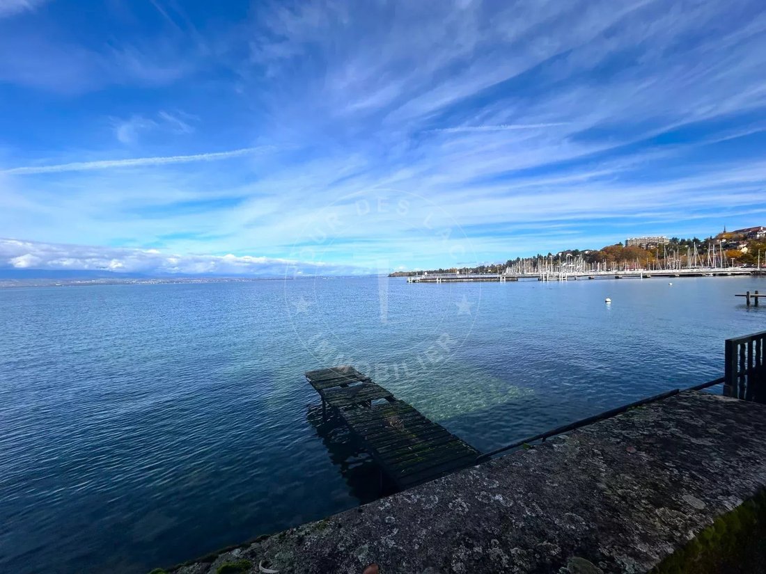 Land in Centre Ville Est, Thonon-les-Bains, France 1 - 18404764