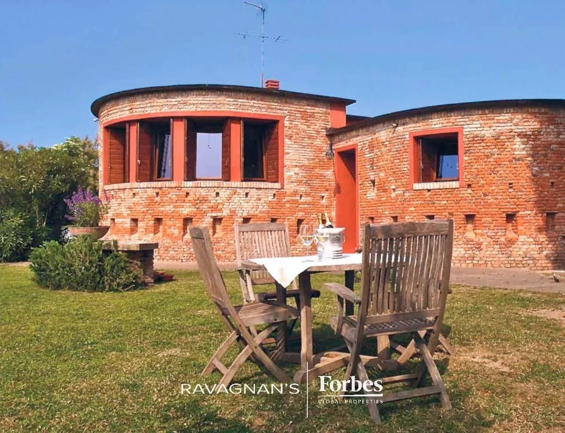 Villa in Murano - Le Vignole - Sant'Erasmo, Venice, Italy 2 - 18404366