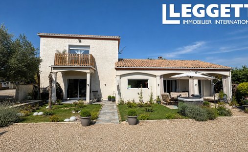 Villa in Vieux Bergerac, Bergerac, France 1