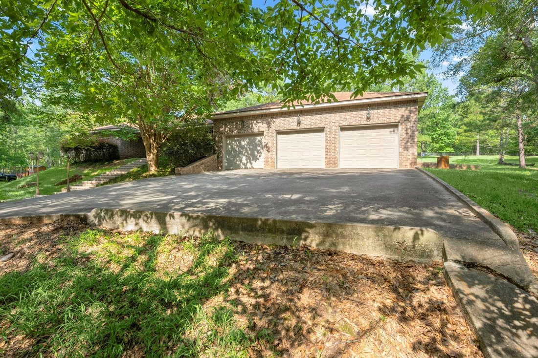 House in Livingston, Texas, United States 2 - 18409236