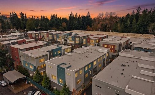 Condo in Kirkland, Washington, United States 1