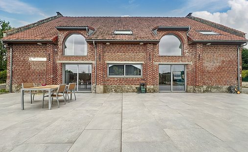 Villa in Nord, La Chapelle-d'Armentieres, France 1