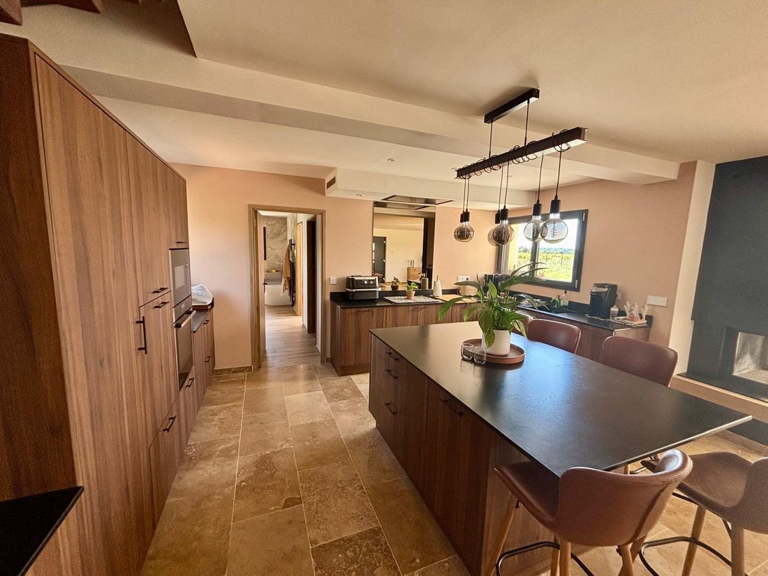 Villa in Grignan, Auvergne-Rhône-Alpes, France 3 - 18407815