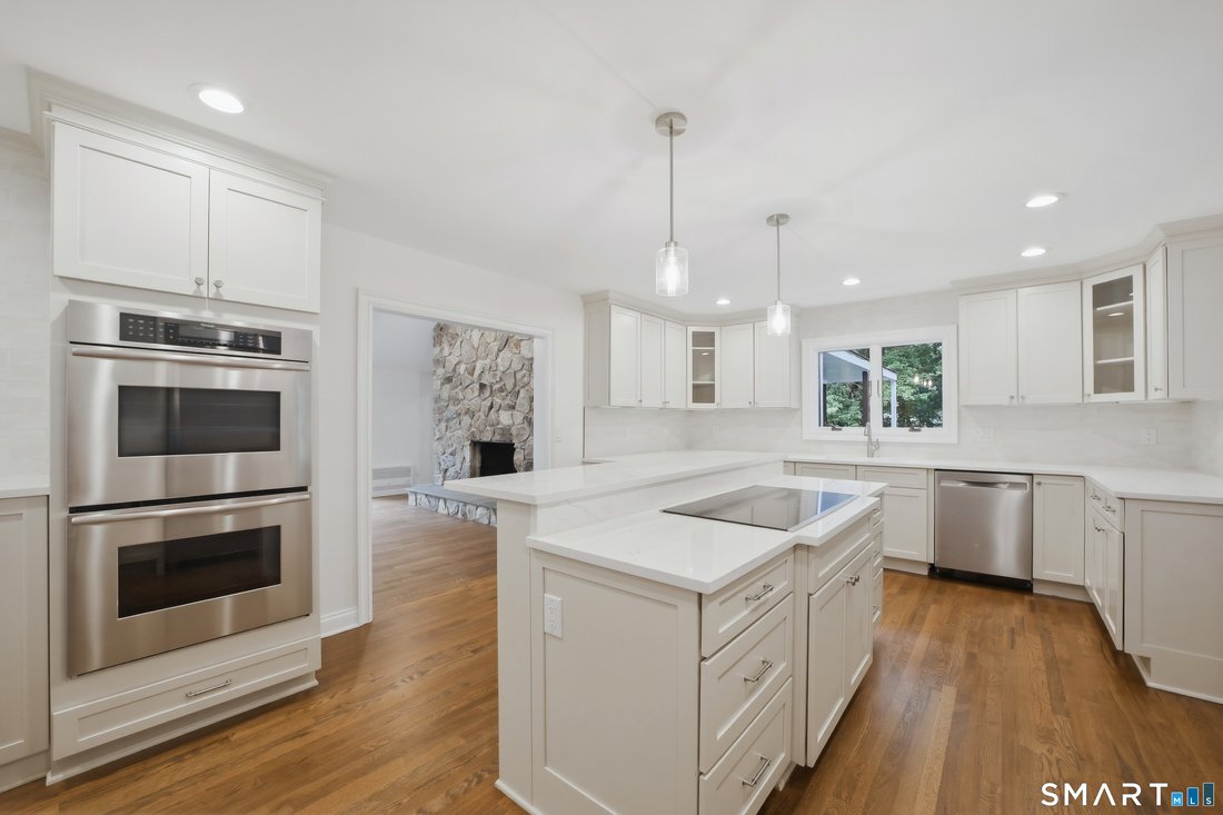 House in Weston, Connecticut, United States 4 - 18410978