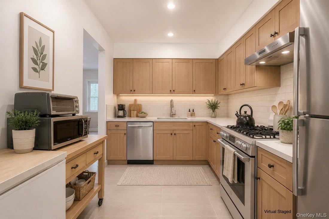 New York, New York, United States 3 - 18406937