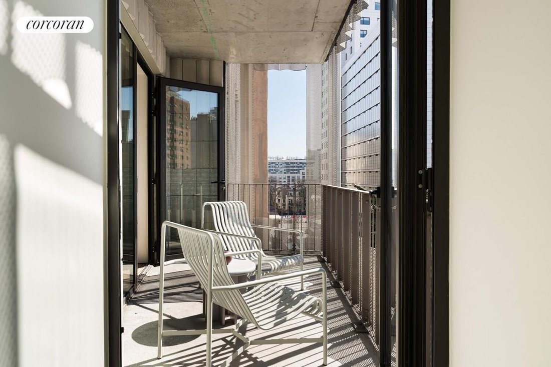 Condo in New York, New York, United States 3 - 18212651