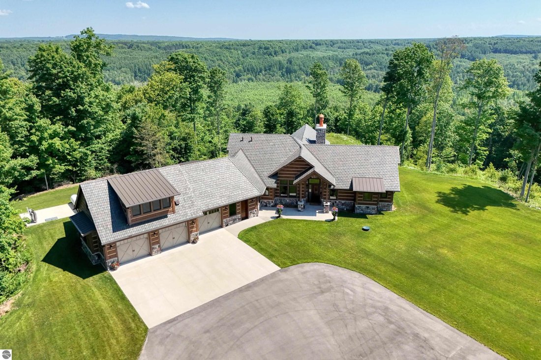 House in Benzonia, Michigan, United States 1 - 18351010