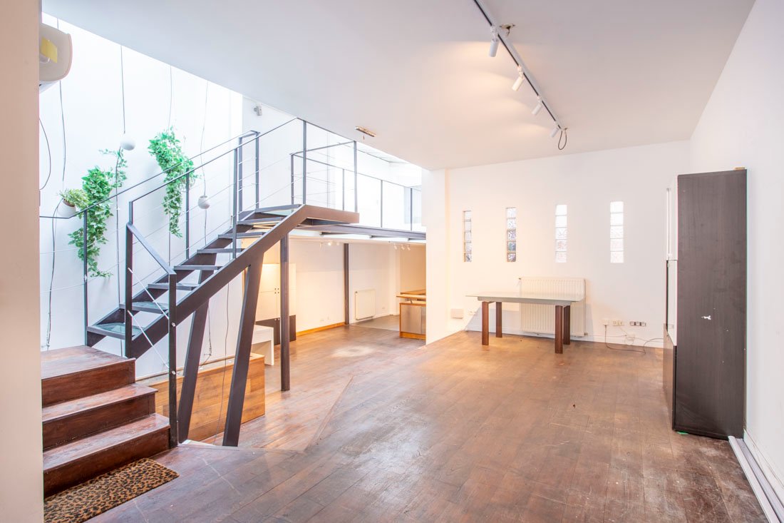 Apartment in Entrée de Ville, Clichy, France 2 - 18405640