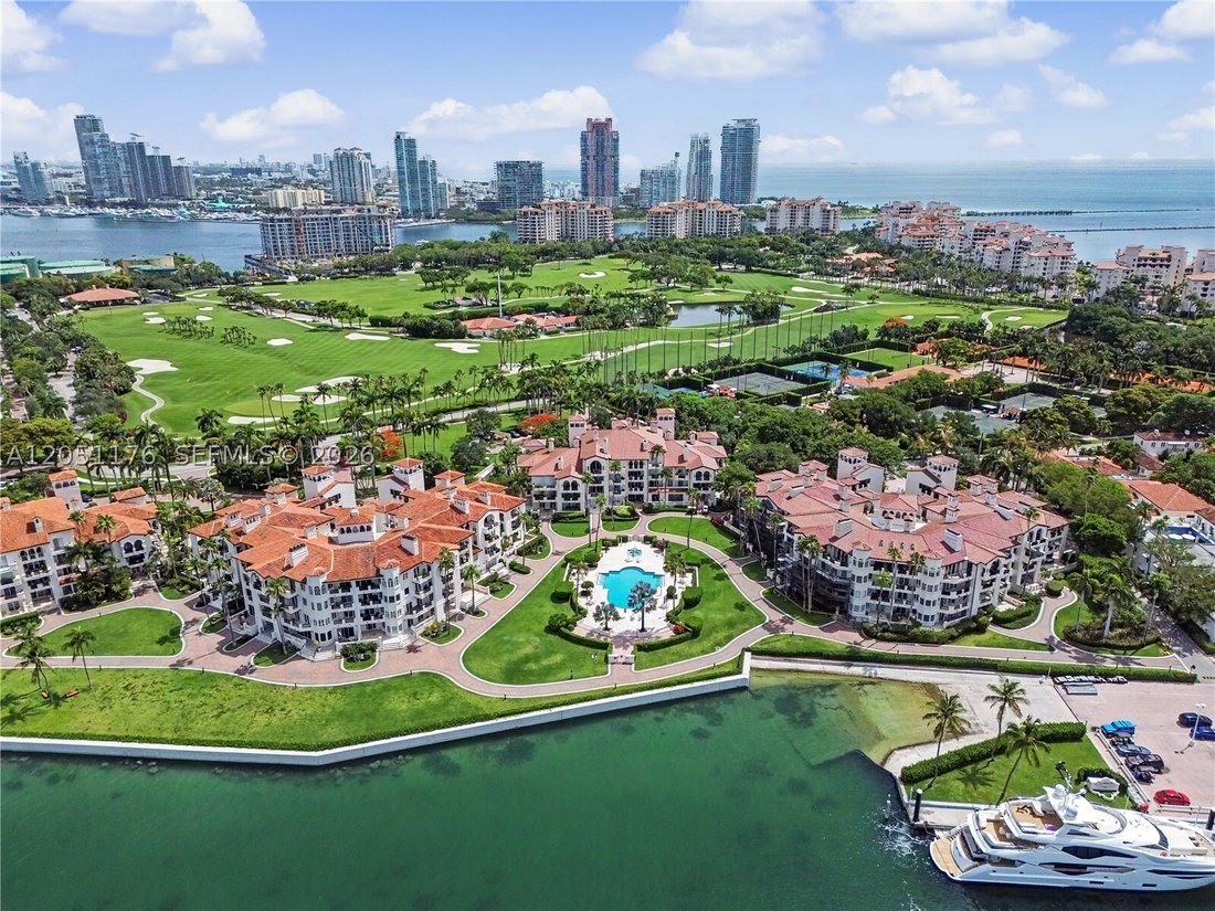 Condo in Miami Beach, Florida, United States 1 - 18403346