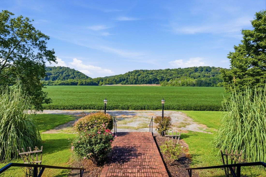 House in Pegram, Tennessee, United States 4 - 17190962