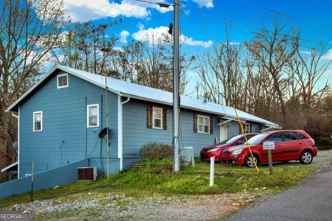 Dahlonega, Georgia, United States 1 - 18408701
