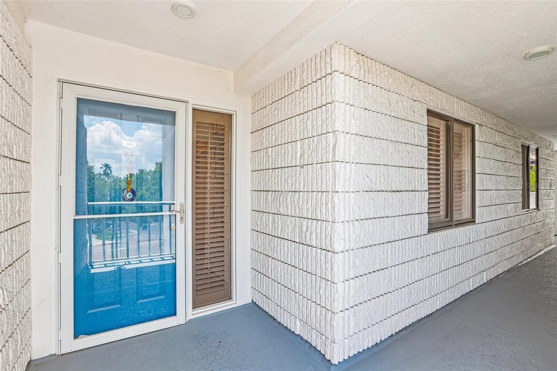 Condo in Tampa, Florida, United States 2 - 18403339