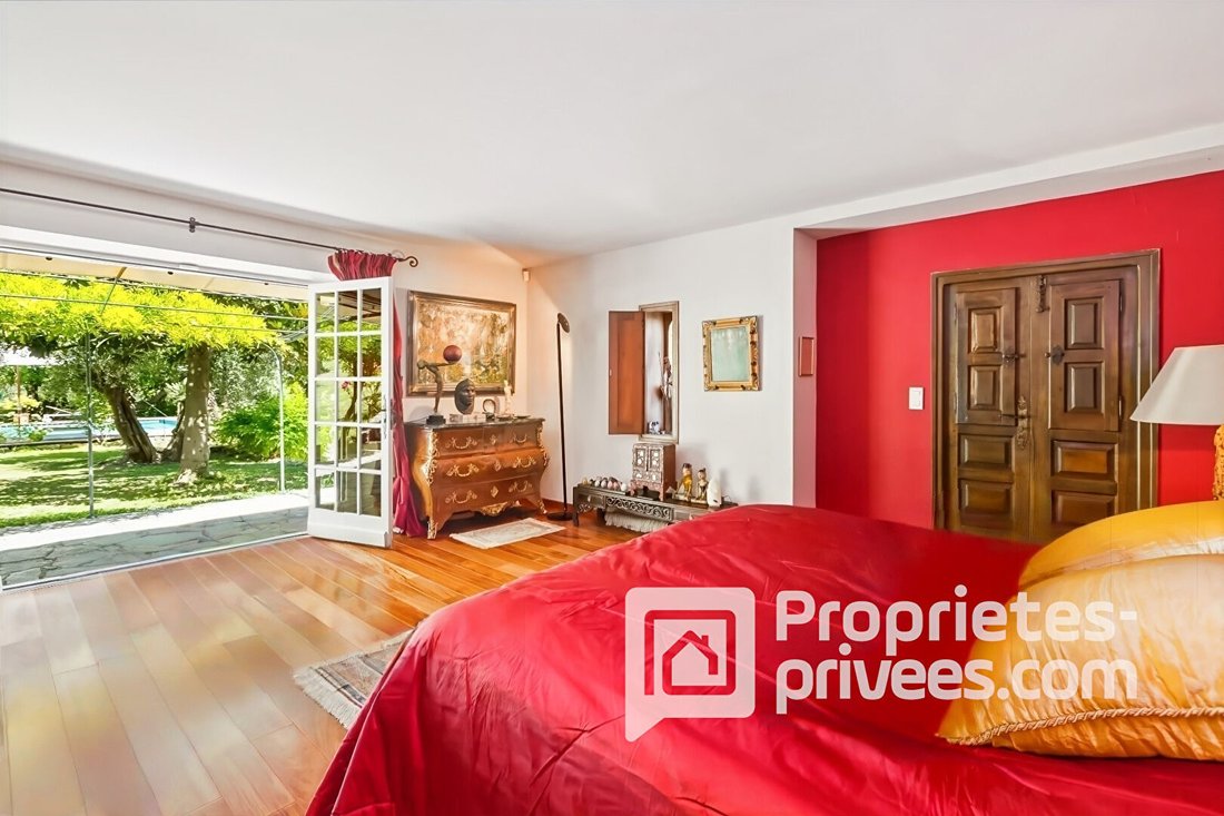 Villa a Croix des Gardes, Cannes, Francia 2 - 18405398