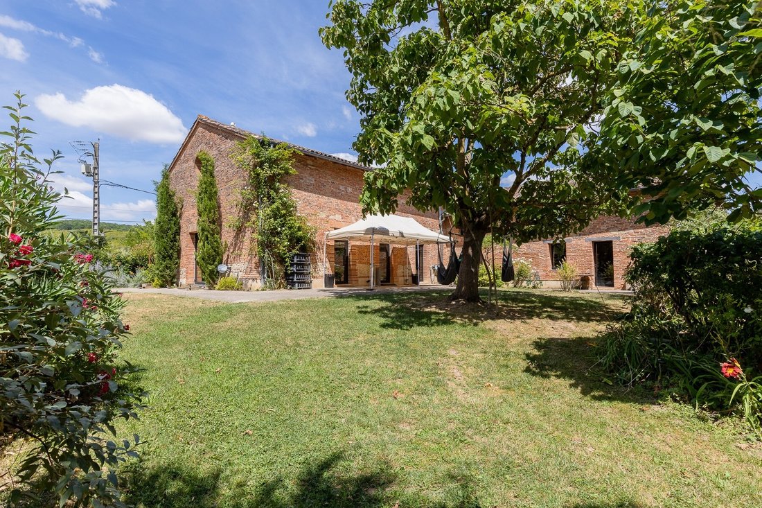 House in Buzet-sur-Tarn, Occitania, France 3 - 18406643
