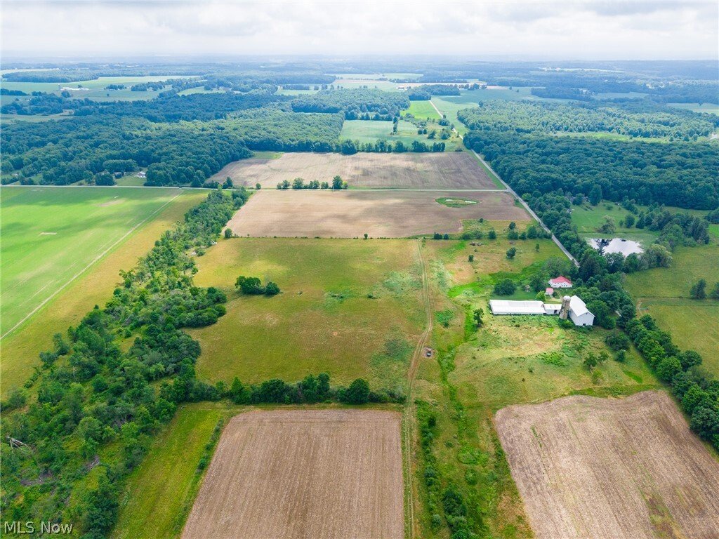 House in Kinsman, Ohio, United States 2 - 18411472