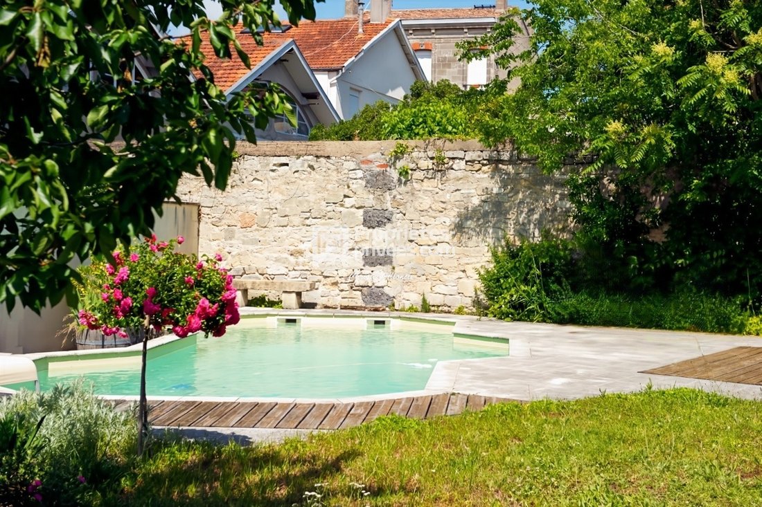 Villa in Saint Bruno-Saint Augustin, Bordeaux, France 2 - 18405363