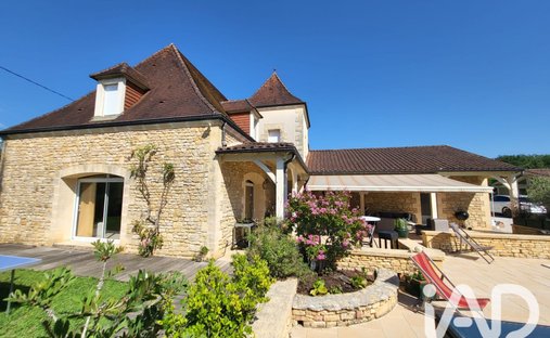 House in Carsac-Aillac, Nouvelle-Aquitaine, France 1