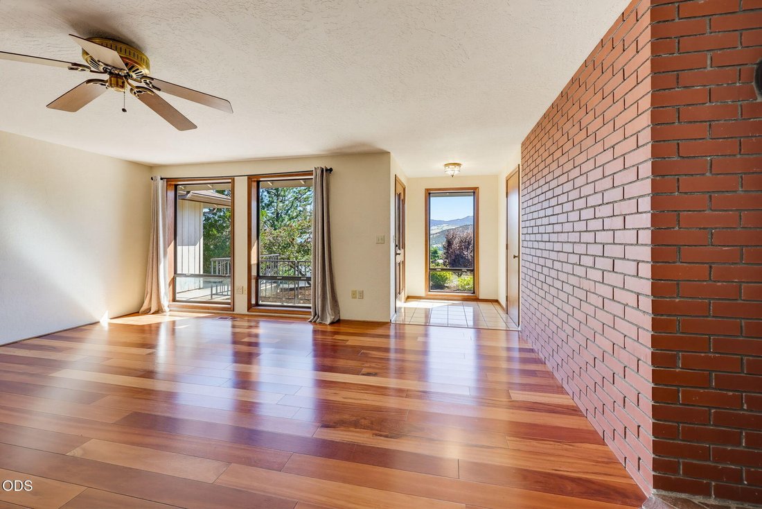 House in Talent, Oregon, United States 5 - 18407805