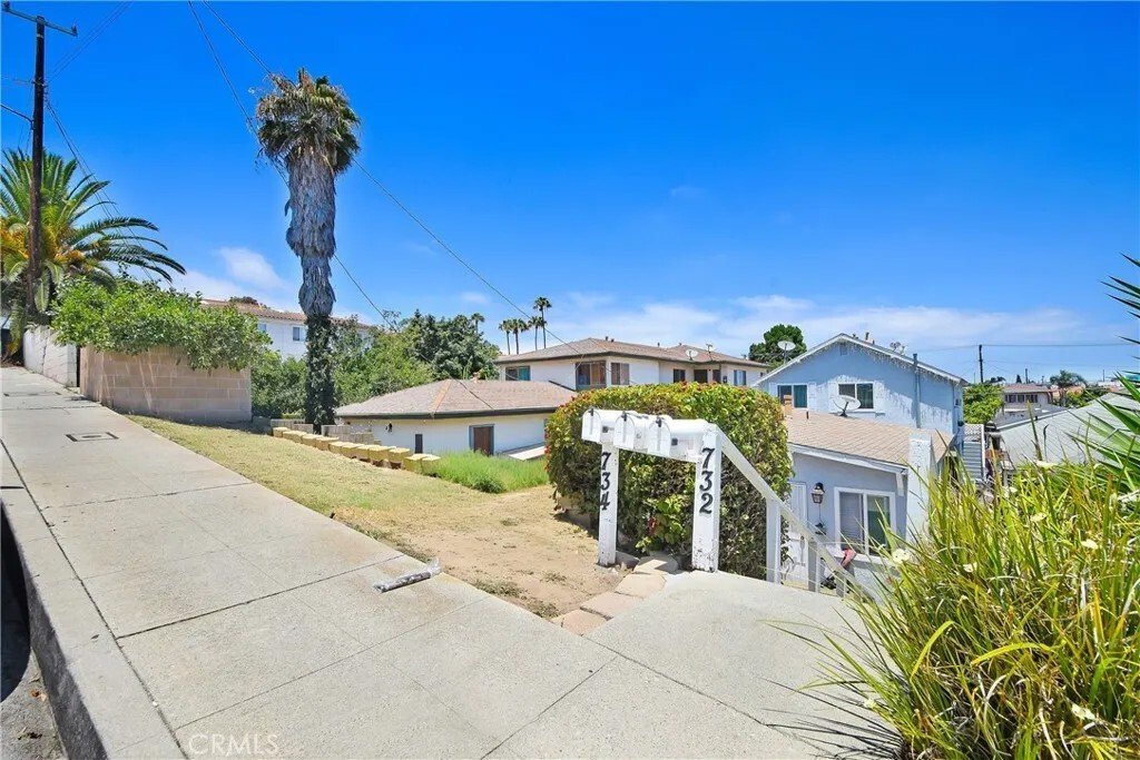 Los Angeles, California, United States 1 - 18403004