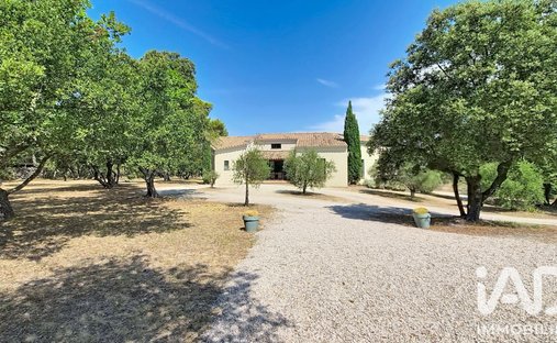 House in Venasque, Provence-Alpes-Côte d'Azur, France 1