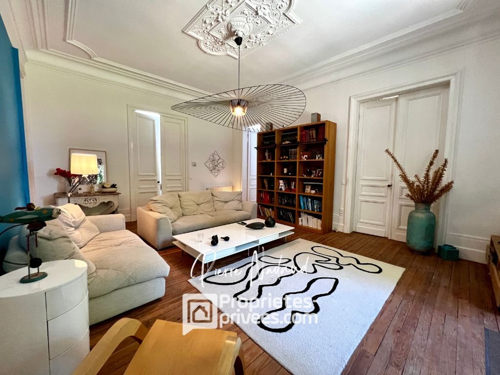 Villa in Libourne, Nouvelle-Aquitaine, France 5 - 18405526