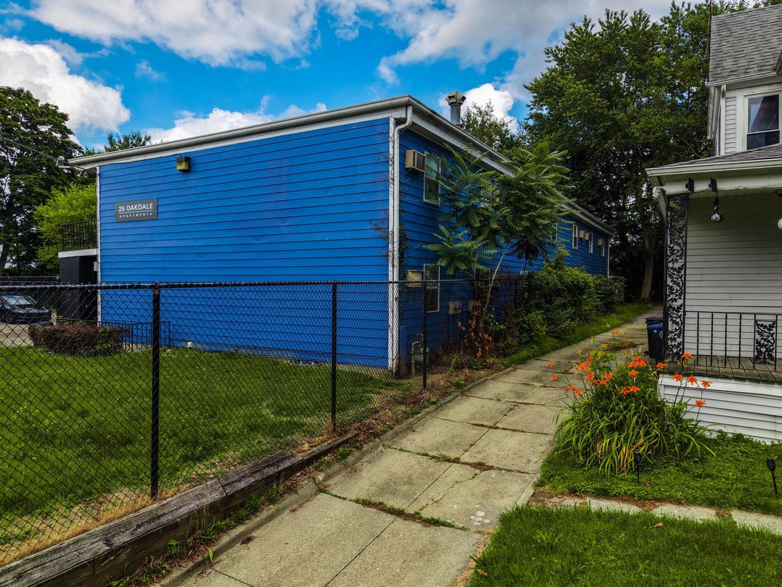 Akron, Ohio, United States 3 - 18407964
