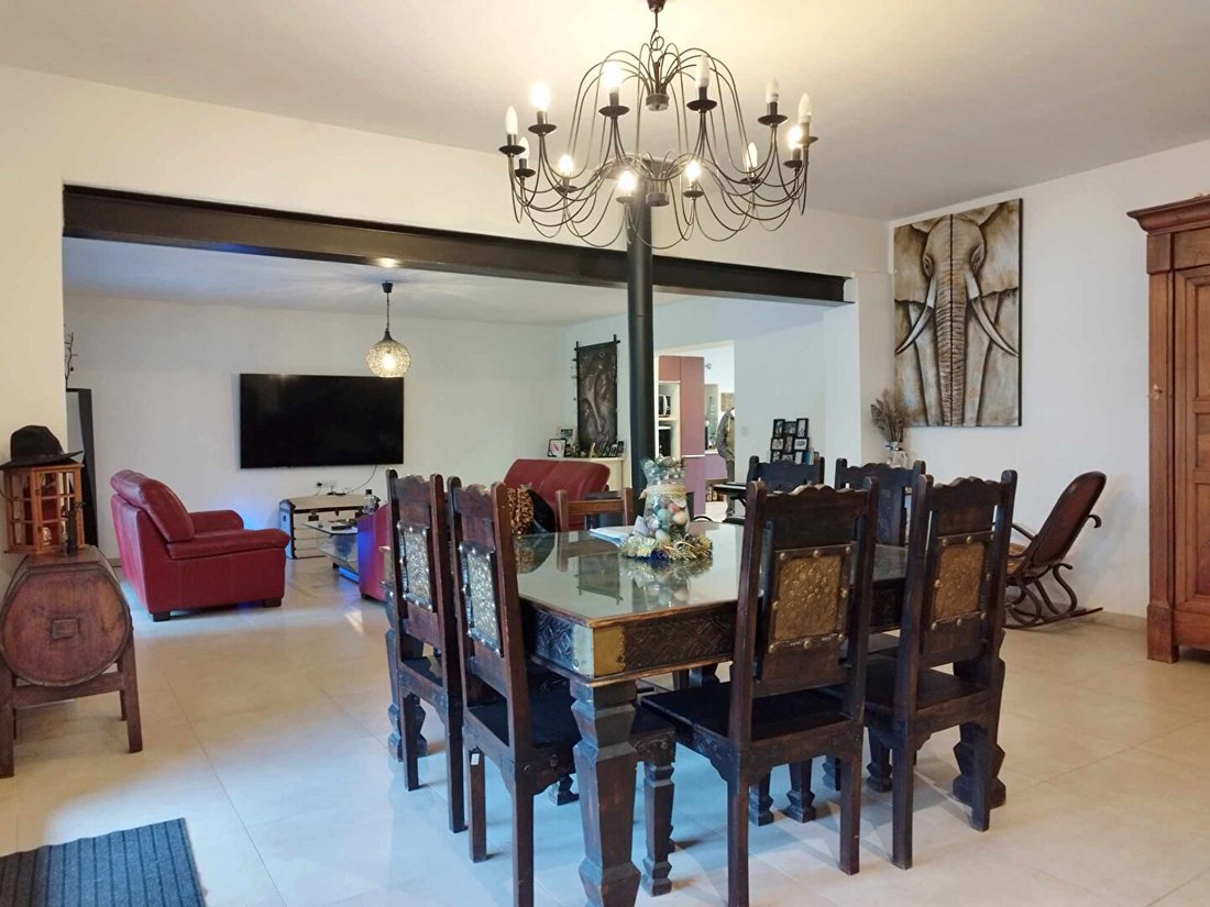 Villa in Arles, Provence-Alpes-Côte d'Azur, France 2 - 18405405