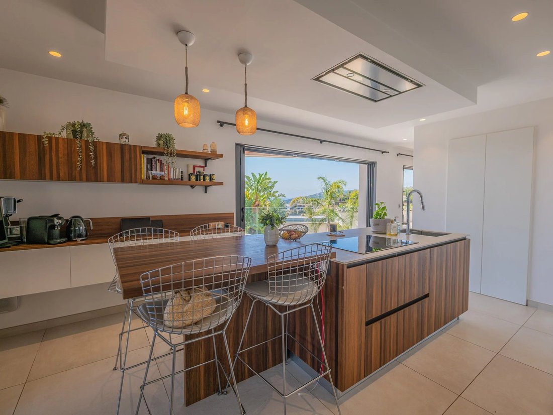 Villa in Frejus, Provence-Alpes-Côte d'Azur, France 5 - 18413991