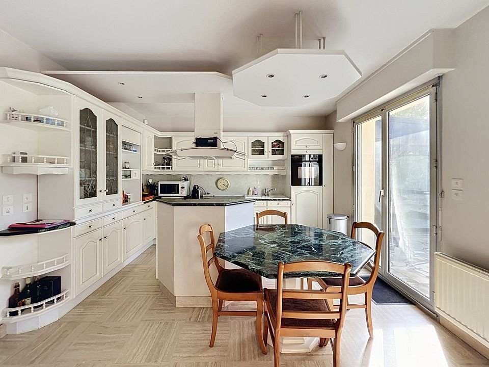 House in Kerguelen-Quehello Congard-Maison Rou, Larmor-Plage, France 4 - 18413760