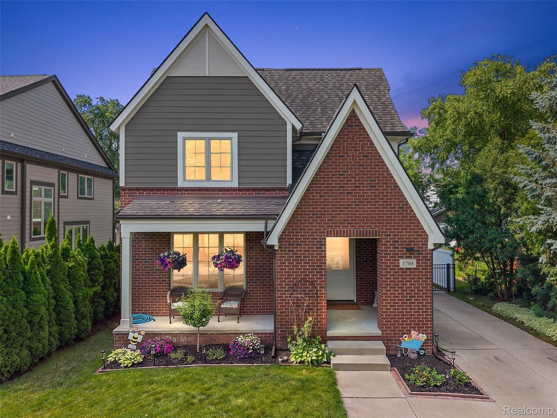 House in Birmingham, Michigan, United States 1 - 18403934