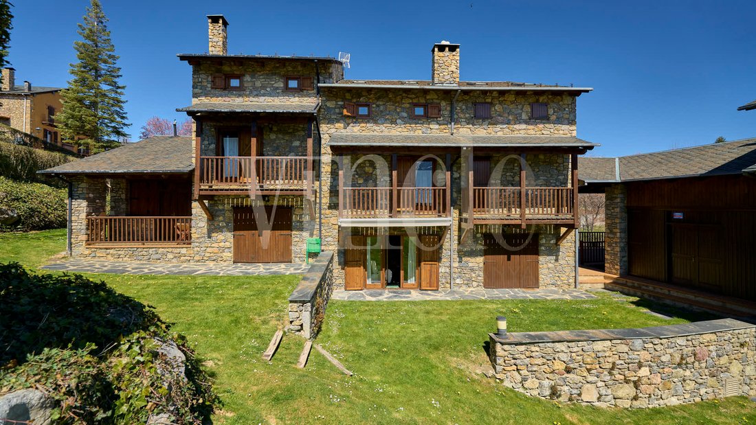 Townhouse in Puigcerda, Catalonia, Spain 3 - 18411118