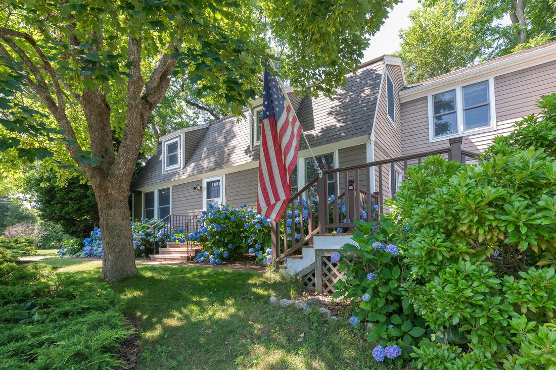 House in Falmouth, Massachusetts, United States 1 - 17422515