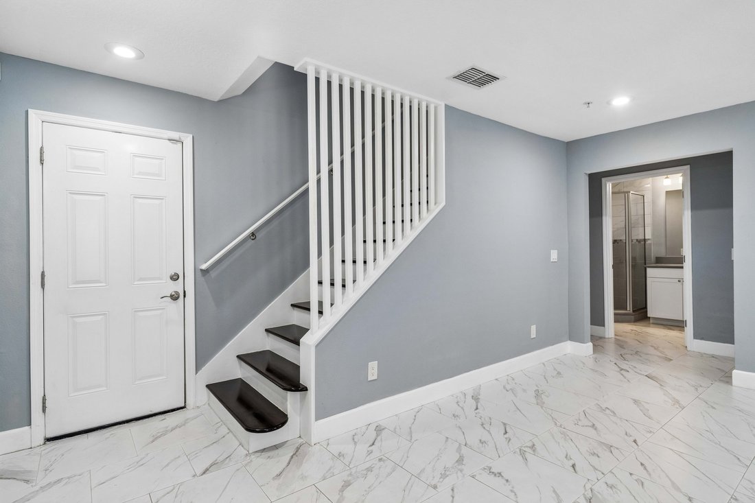 House in Tampa, Florida, United States 2 - 18417686