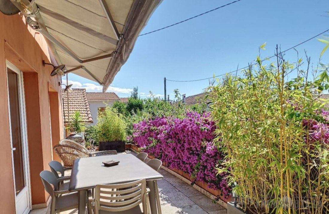 Villa in Val de Cagne-Colline Route de Vence, Cagnes-sur-Mer, France 2 - 18097616