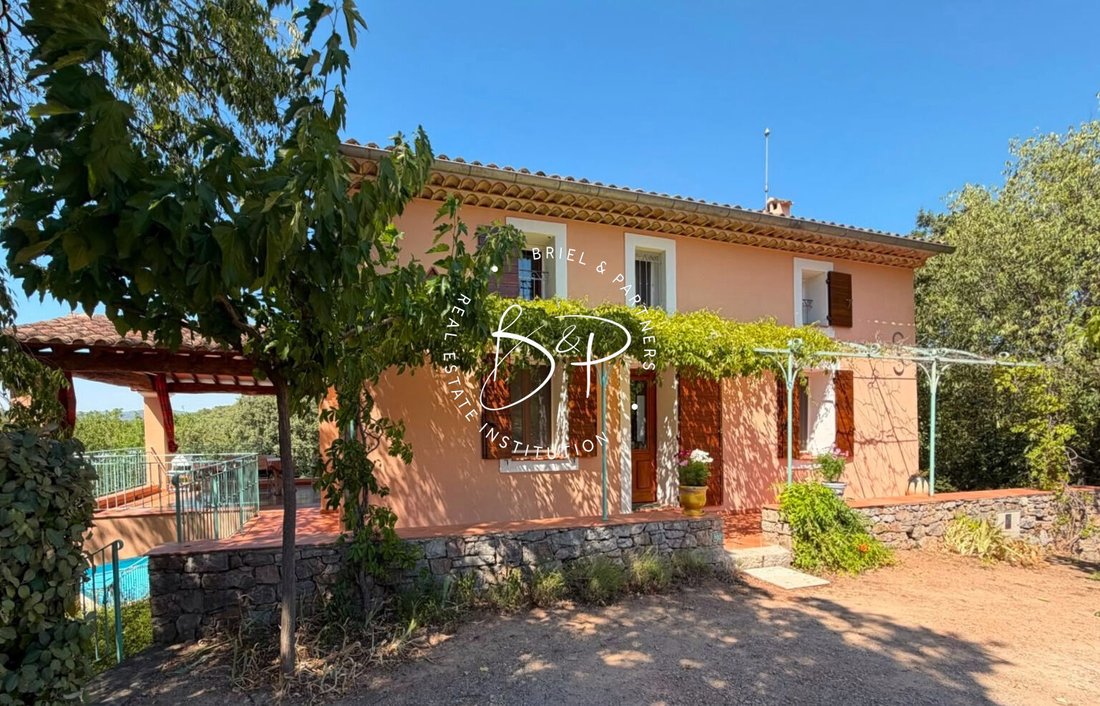 Villa in Le Thoronet, Provence-Alpes-Côte d'Azur, France 1 - 15794903