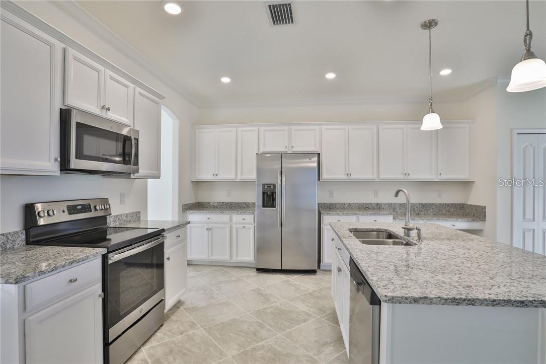 House in Bradenton, Florida, United States 5 - 18403372