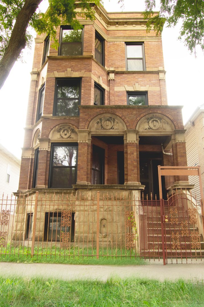 Chicago, Illinois, United States 1 - 18414744