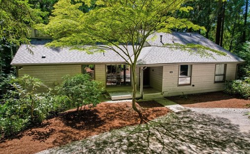 House in Cottage Lake, Washington, United States 1