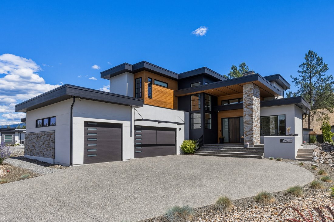 House in Lake Country, British Columbia, Canada 1 - 18406550
