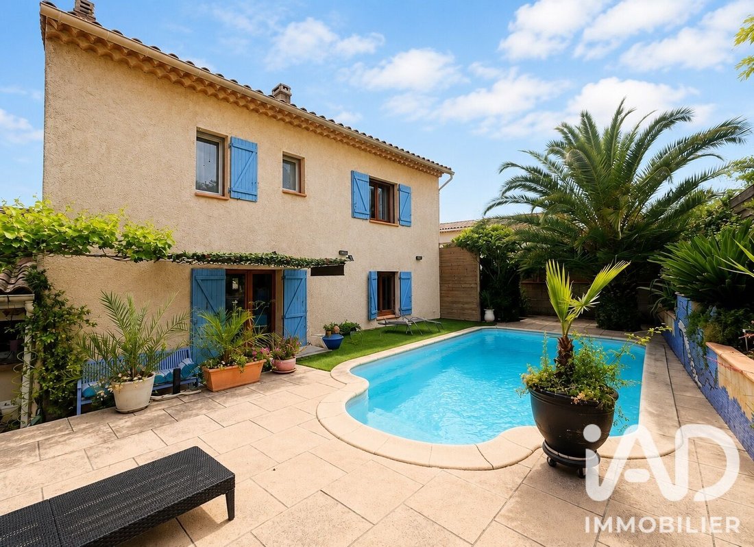 House in Le Cannet-des-Maures, Provence-Alpes-Côte d'Azur, France 1 - 18390484