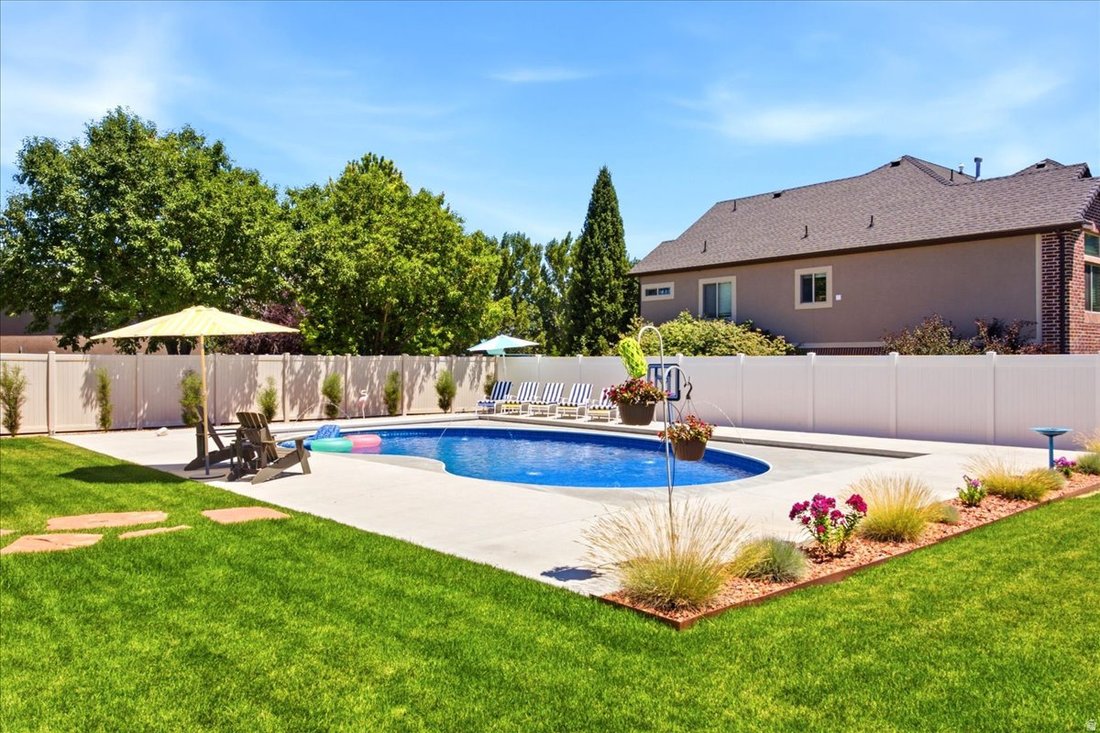 House in Ogden, Utah, United States 3 - 18406928